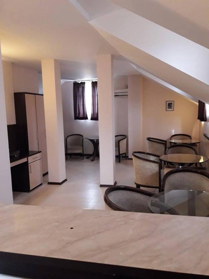 Къщата На Генерала Hotell Berkovitsa Exteriör bild